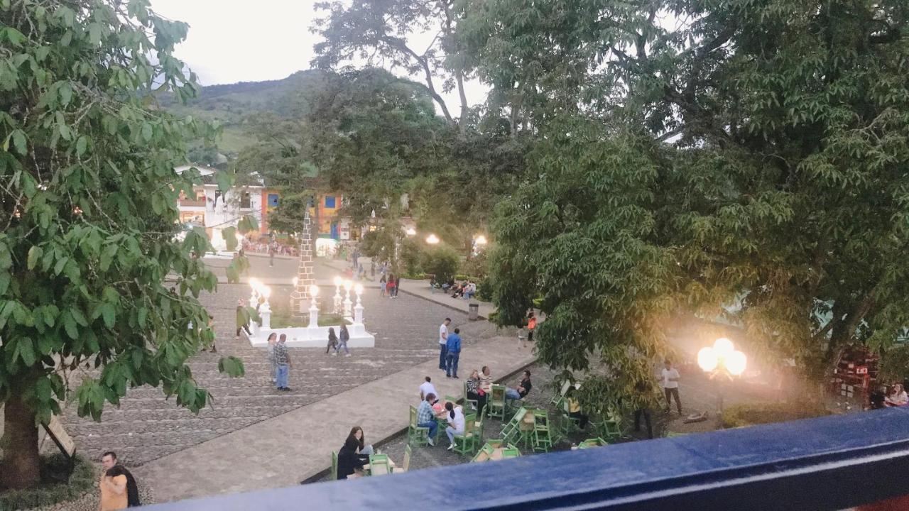 Hospedaje Casa Rosa Jardín Zewnętrze zdjęcie