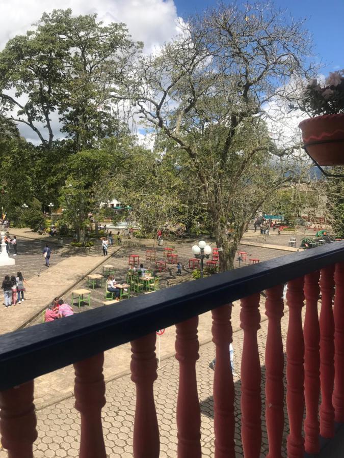 Hospedaje Casa Rosa Jardín Zewnętrze zdjęcie